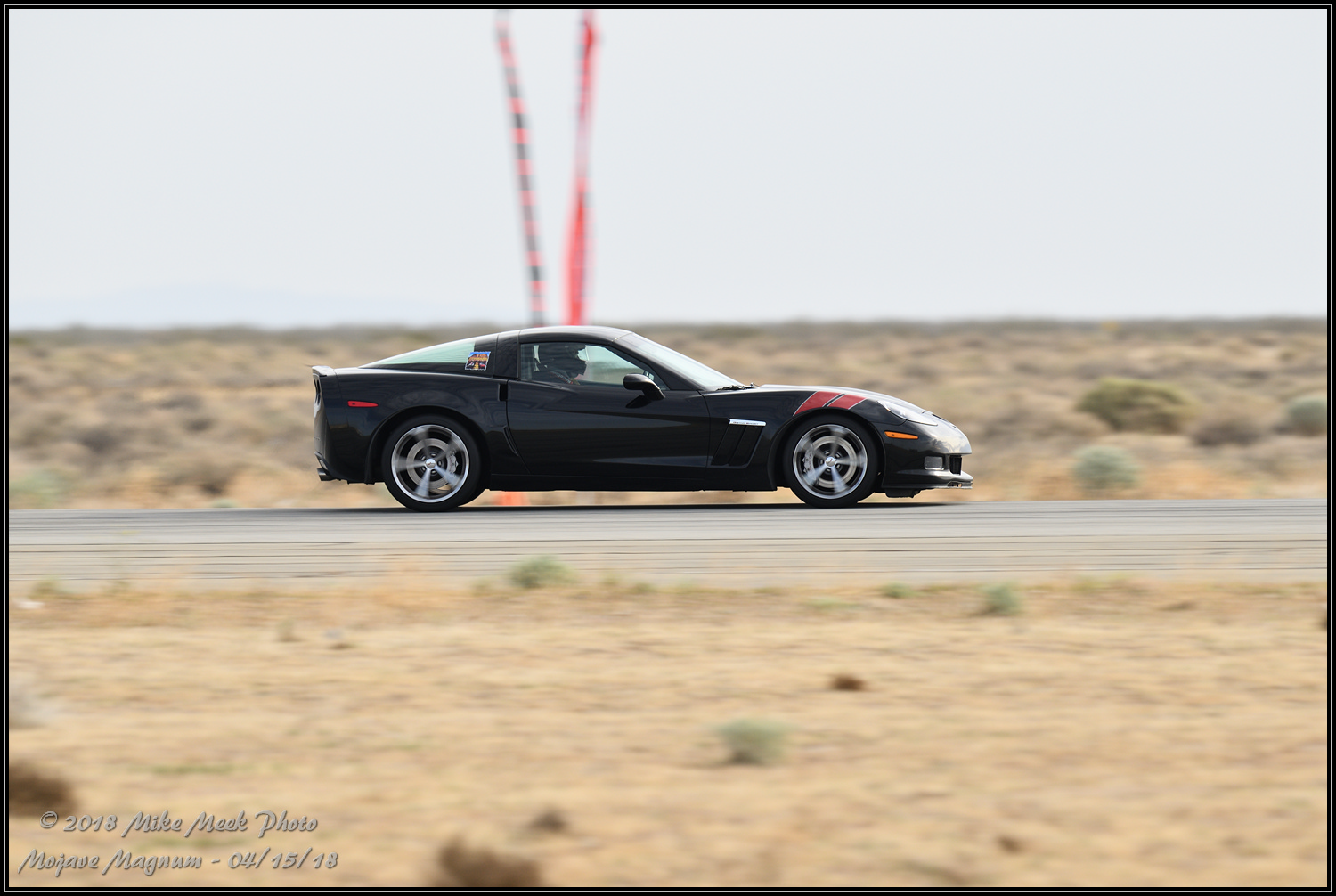01909-D850-600.jpg